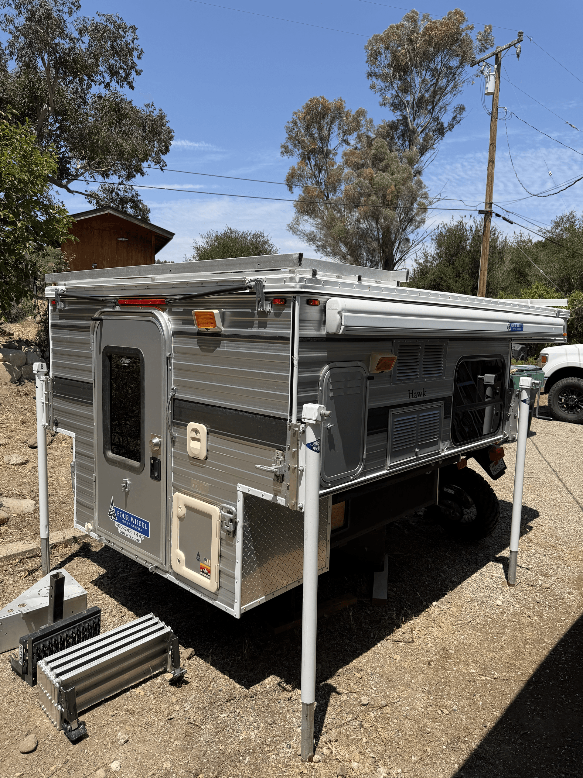 2014 Four Wheel Camper — Hawk, Silver Spur Edition