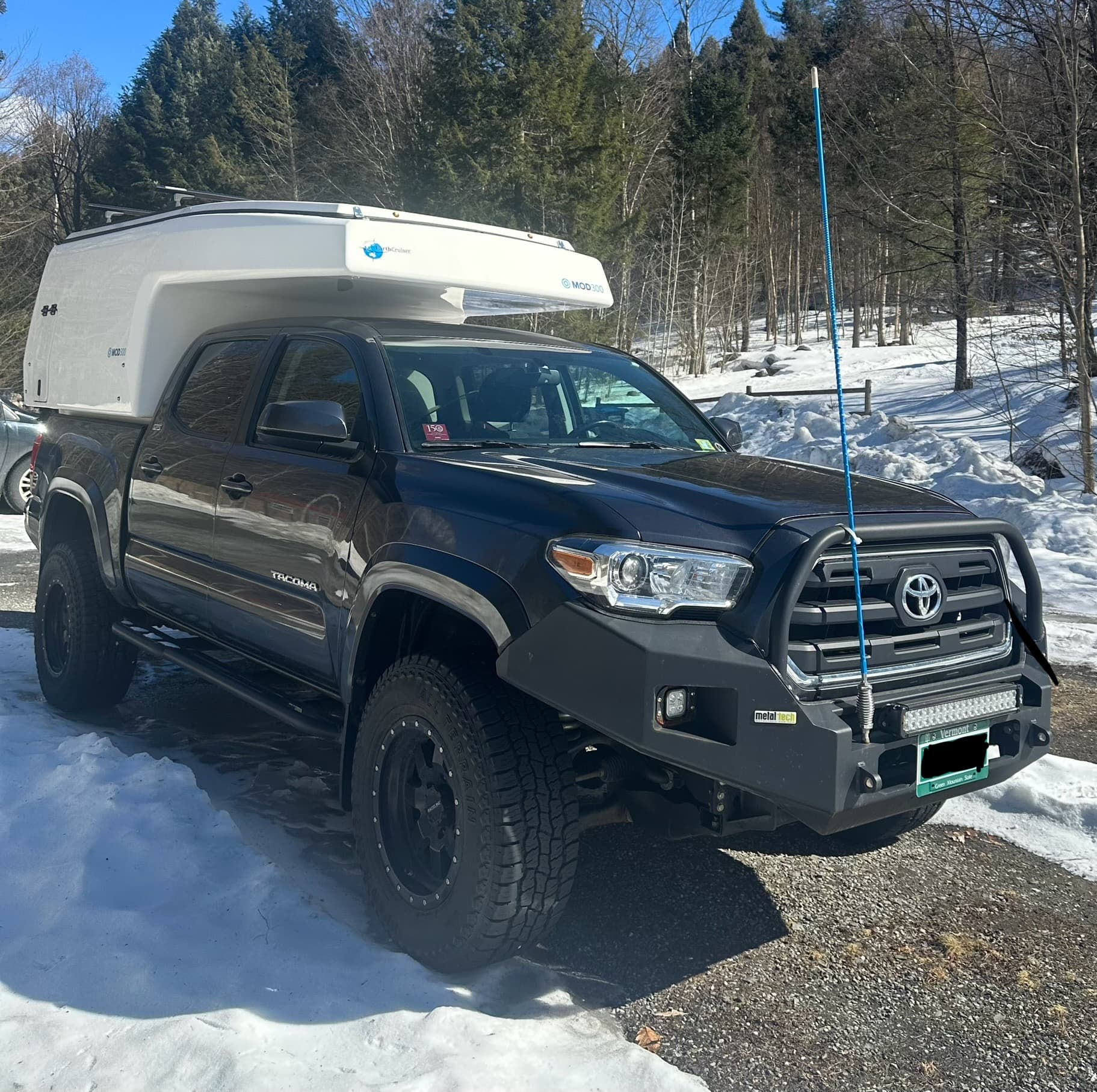 2016 Toyota Tacoma with EarthCruiser MOD 300 Camper