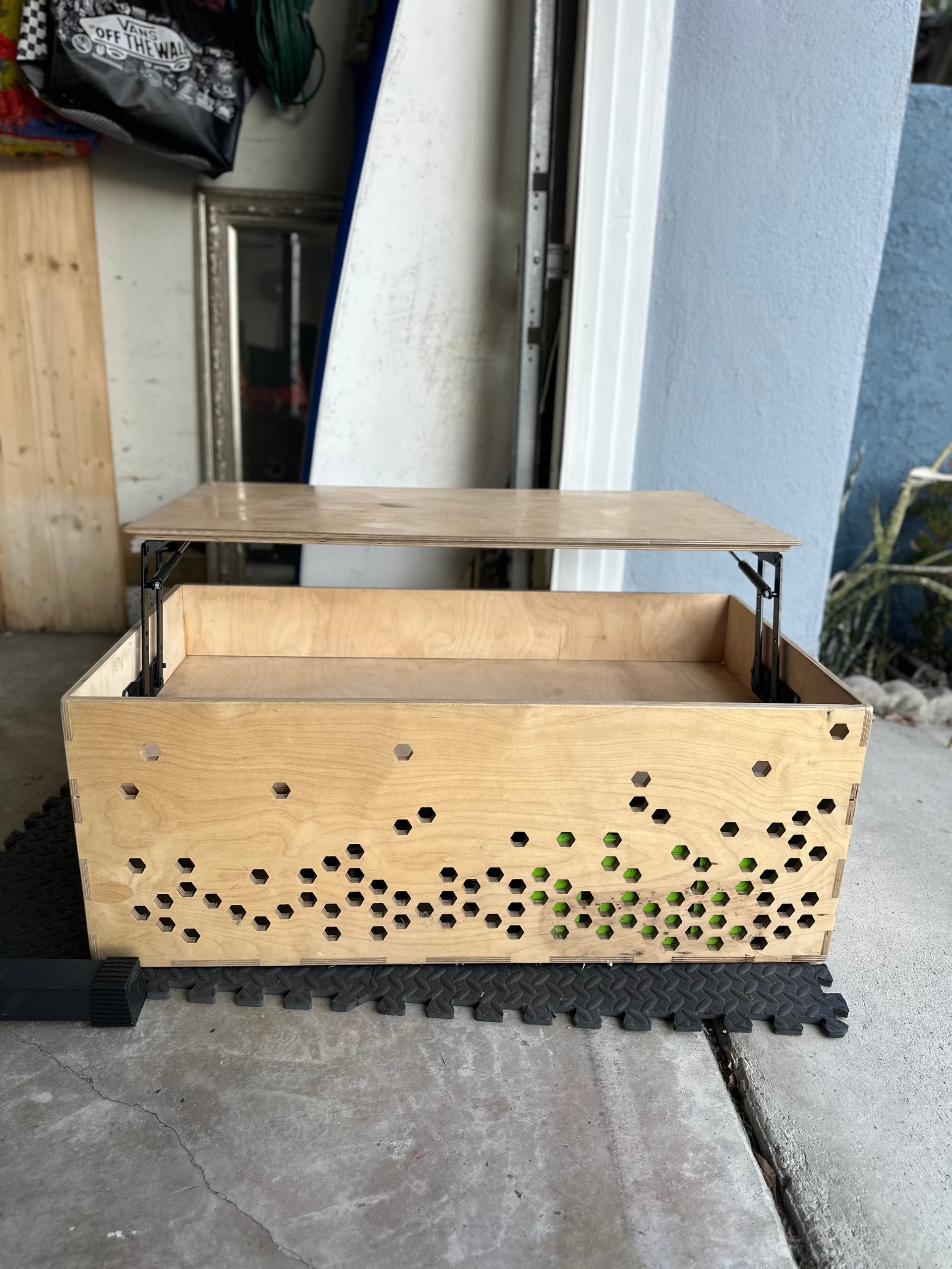 Valence Lithium Battery / Solar Setup