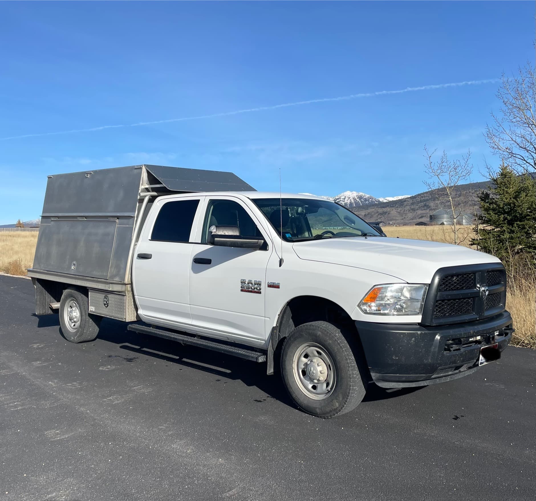 Ram 2500 with custom topper