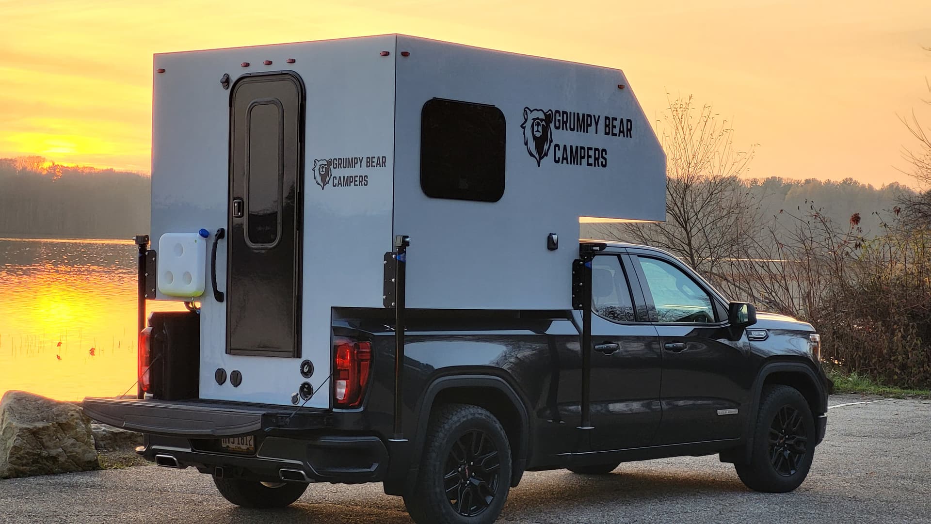 New 2024 Grumpy Bear Campers Arctos